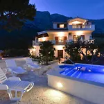 Family-friendly With Swimming Pool Baska Voda, Makarska - 12442 아파트 *