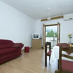 아파트 Family-friendly With Swimming Pool Baska Voda, Makarska - 12442 바스카보다