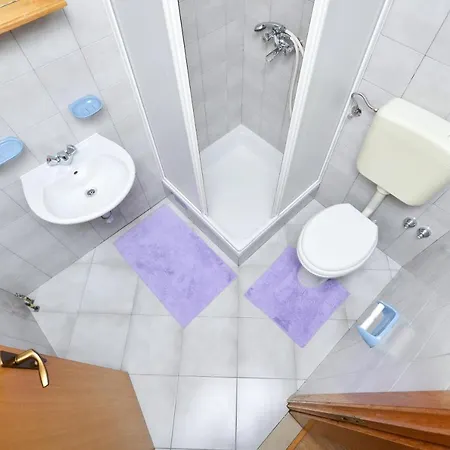 Family Friendly Apartments With A Swimming Pool Baska Voda, Makarska - 12442 Baska Voda