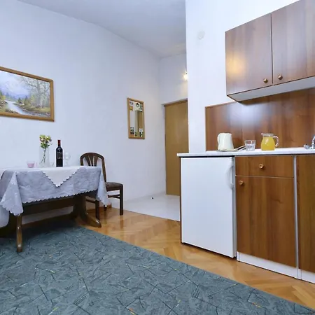 Family Friendly Apartments With A Swimming Pool Baska Voda, Makarska - 12442 * Baska Voda