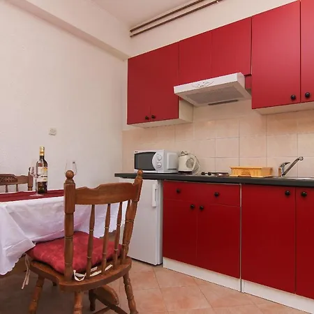 Family Friendly Apartments With A Swimming Pool Baska Voda, Makarska - 12442 Apartment