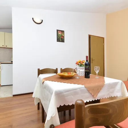 Apartman Family-friendly With Swimming Pool Baska Voda, Makarska - 12442 *