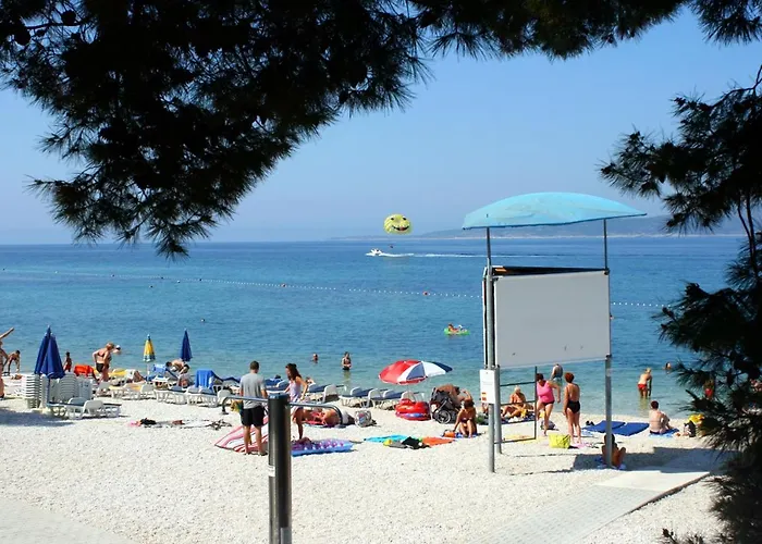 Family-friendly With Swimming Pool Baska Voda, Makarska - 12442 Apartament Baška Voda