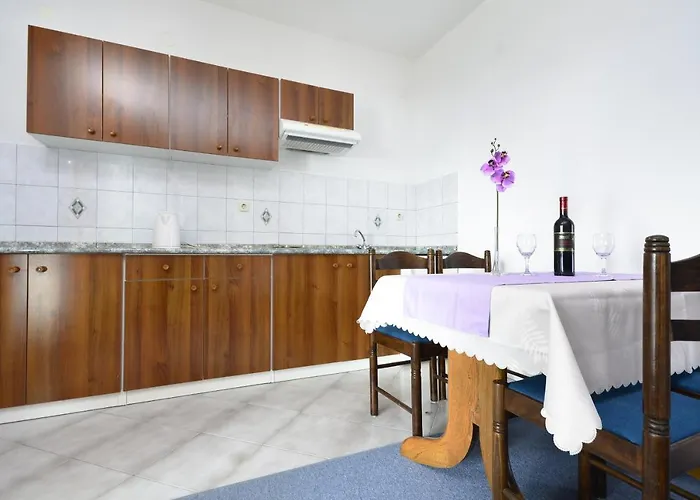 Family-friendly With Swimming Pool Baska Voda, Makarska - 12442 Apartament