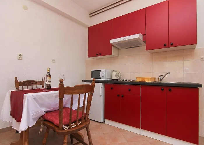 Family-friendly With Swimming Pool Baska Voda, Makarska - 12442 Apartament